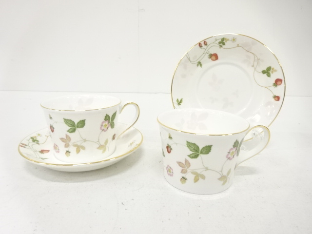  WEDGWOOD　ウェッジウッド　ワイルドストロベリー　カップ＆ソーサー　ペア　洋食器